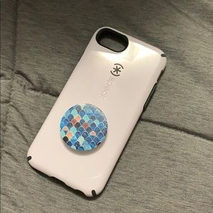 💧Speck iPhone case w/ pop socket (iPhone 6,6s,7,8